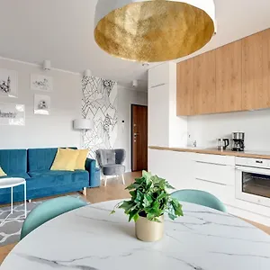 Wave - świętej Barbary 11/60 Apartament